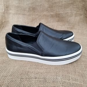 DV by Dolce Vita Platforms